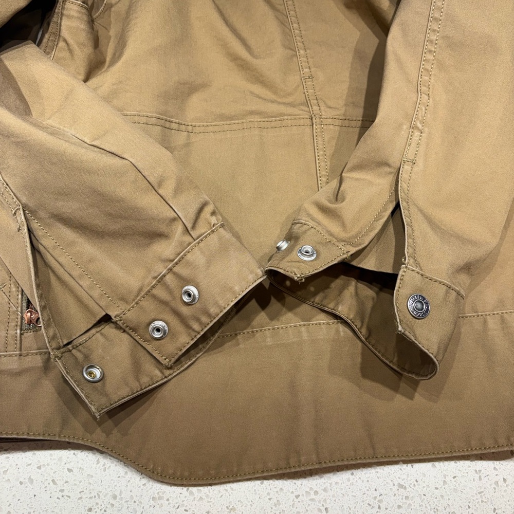 Men’s Levi’s button up tan Jacket - Picture 7 of 14
